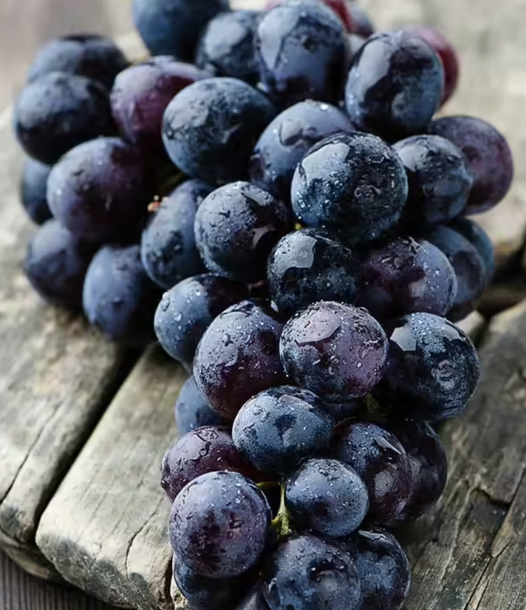 Grapes Black (Kala Angoor)